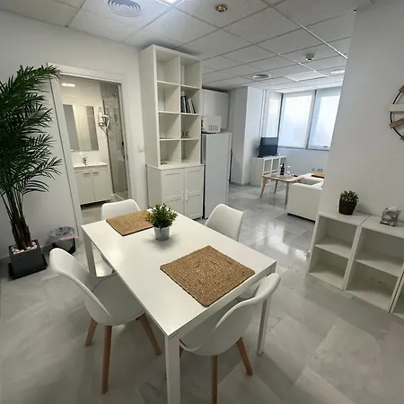 Moderno Soho - Nuevo! En El Centro Y Cerca De La Playa! Malaga